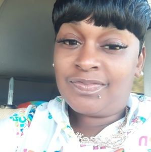 Meet your Posher, Angelica